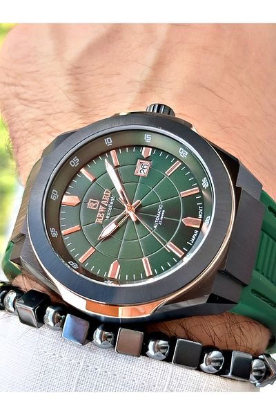 Reward Men's Wristwatch - Green Color, Steel Case, Mechanism, Luxury Bracelet