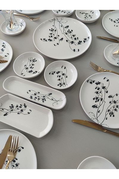 Areyma Eylül Model 6-Person 21 Piece Breakfast Set