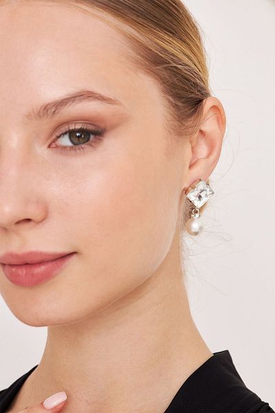 Furtek Aksesuar Women's Bosco White Square Pearl Zircon Stone Hanging Model Silver Plated Dress Combination Daily Earrings