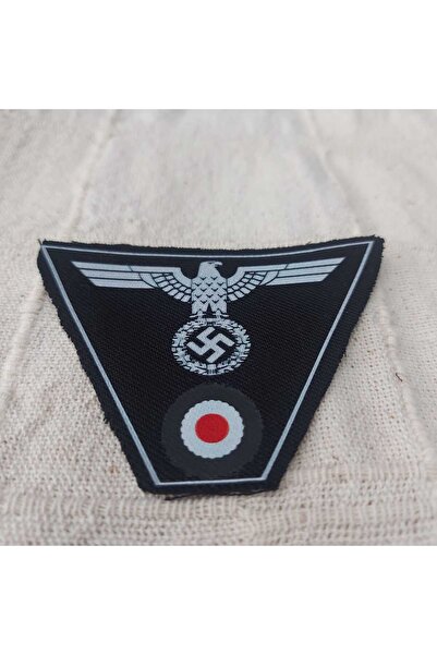kho military design 8x6 cm. Siyah Kumaş Zemin Üzerinde Alman Motifler Model-1