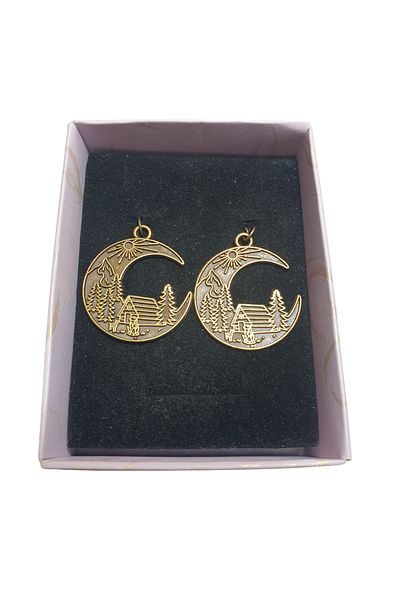 Ororabutik Bronze Color 30mm Cottagecore Mountain House Figured Necklace and Earring Set