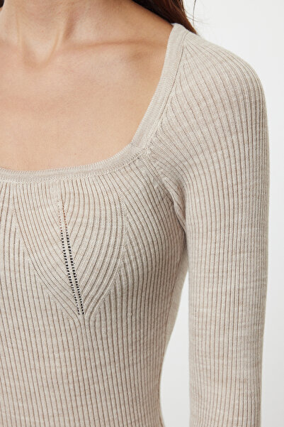 Trendyol Collection Pletené šaty Plain Bodycon - Stone Mini, Twoaw25El00306