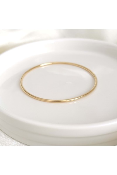 Güler Yüzlü Silver 6,5 CM ÇELİK İNCE BOMBELİ AJDA BİLEZİK 1 ADET - ALTIN SARI