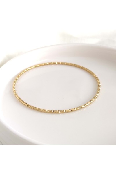 Güler Yüzlü Silver 6,7 CM ÇELİK İNCE DESENLİ AJDA BİLEZİK 1 ADET