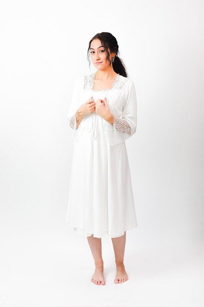 cotonhause طقم ثوب نوم وصباح نسائي من إكرو - مزين بالدانتيل C6T0N1O2