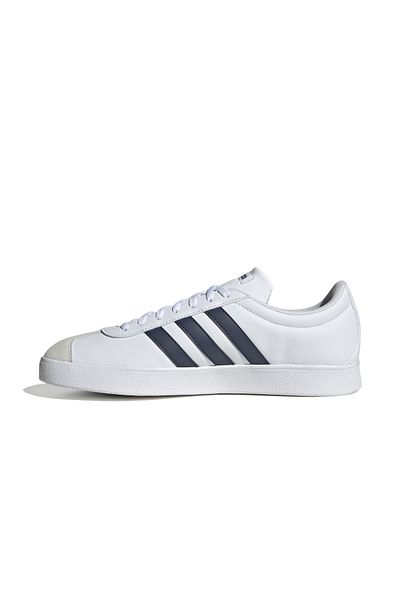 adidas White Unisex Casual Shoes - VL Court Base, ID3709