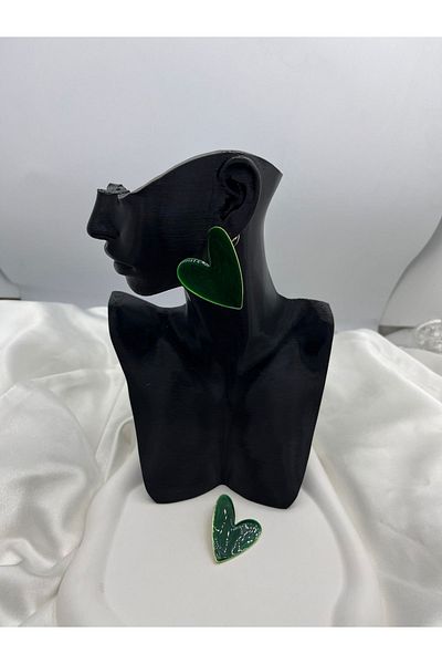 Yıldız Accessory Asymmetric Green Heart Patterned Stylish Steel Earrings