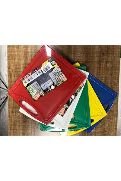 YELKAR PLASTİK EL TUTMALI, OLUKLU POLİETİLEN KESME TAHTASI 32,5X26,5X1 CM, KI...