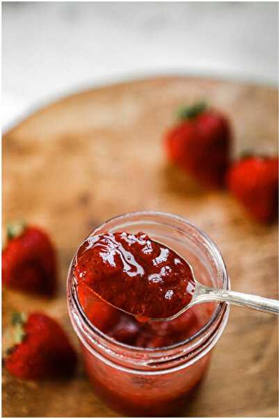 Gelinler Dağı Ev Yapımı Natural Çilek Reçeli 660 Cc