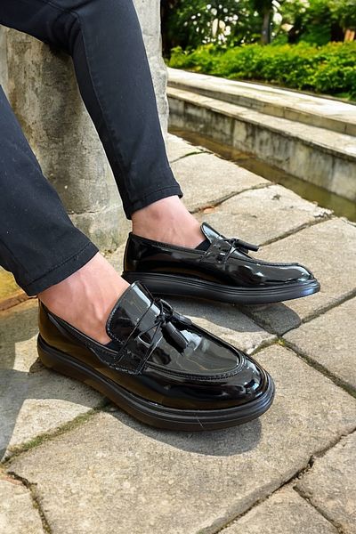 RASGO Black Patent Leather men's moccasin - Shiny Tassel, Thick Sole and Stylish Design