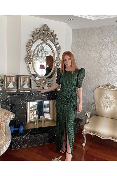 Sultan Ekşioğlu Tasarımı Zümrüt Yeşil Payet Gece Elbisesi