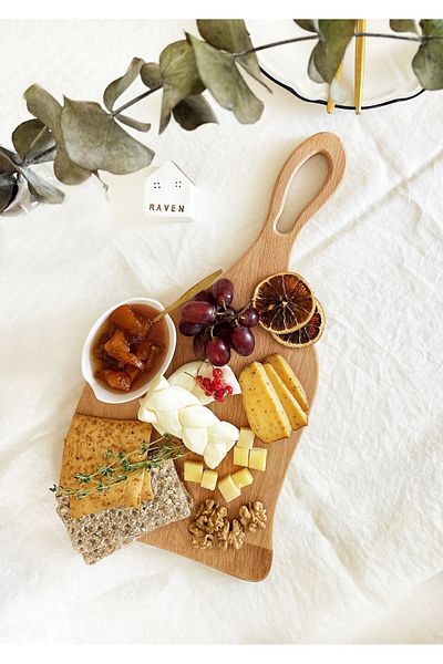 NOBLERAVEN DESIGN Natural Wood Cutting and Presentation Board, Aleda, Beech Wood