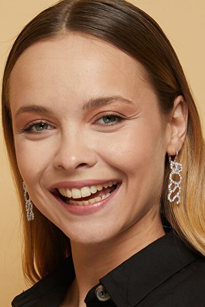 Furtek Aksesuar Kadın Boss Harf Taşlı Model Klipsli Sallantılı Gümüş Pırlanta Abiye Elbise Düğün Parti Balo Küpe