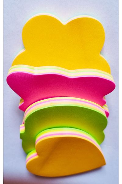 Modellino 4-Piece Butterfly Heart Apple Clover Shaped 5 Colors Adhesive Note Paper (80 Sheets X4) 320 Sheets 76X76Mm