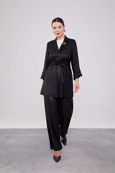 Levidor - Double Suit with Belted Waist and Buckle Detail