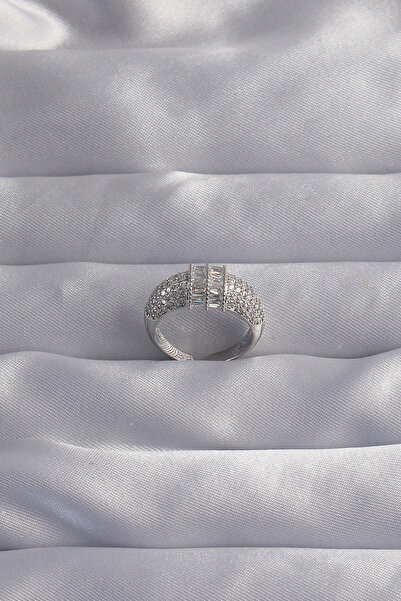 Moka Shopin MokaShopin خاتم فضي اللون مرصع بأحجار الزركون والنحاس