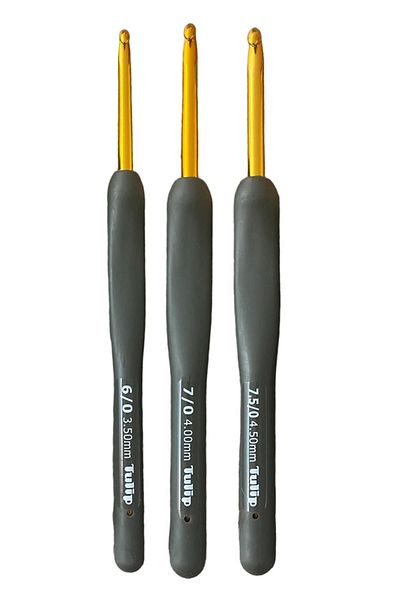 Tulip Etimo Mind Silicone Handle 3-Piece Crochet Set (3.5 mm - 4 mm - 4.5 mm)