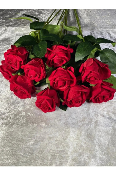 NAHAMİS TRADE 15 Adet Kırmızı Yapay Çiçek Kadife Gül 1 . Kalite
