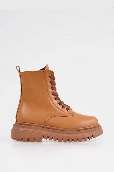 CZ London Women's Lace-up Boots Comfortable Shoes with Thick Serrated Soles
