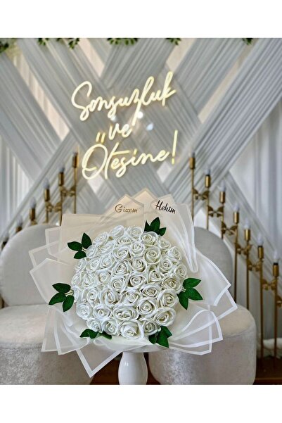 Dizayn 41’Li Beyaz Kadife Gül İsteme Söz Nişan Buketi
