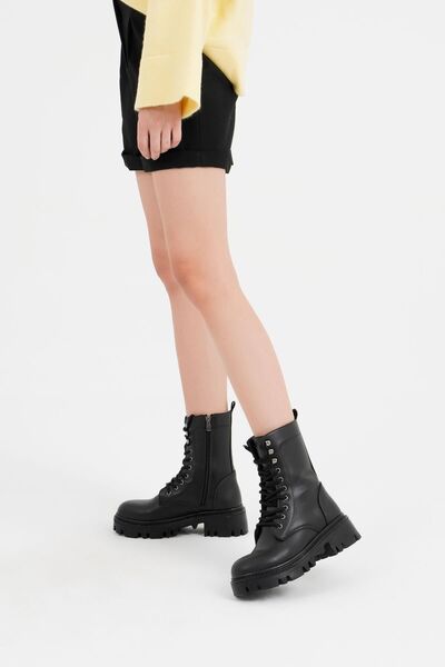 CZ London Women's Lace Up Boots Thick Toe Sole Shoes