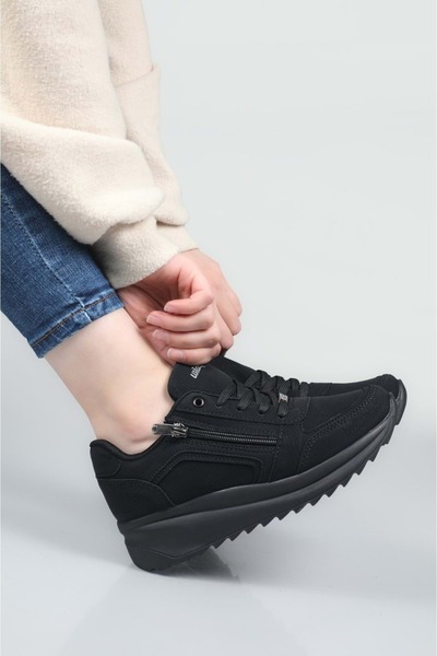 Konfores 1662 Маратонки с анатомична подметка и цип