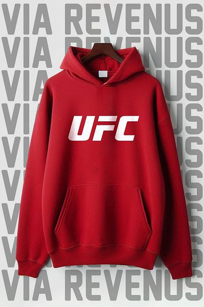 Vordevia Суитшърт с качулка и широк крой с 3 прежди щампа на UFC и кенгуру джоб