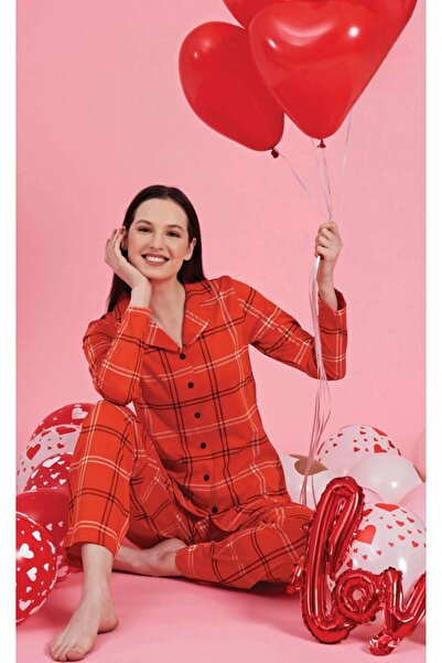 İpek Women's Long Sleeve Buttoned Front Pajamas Set