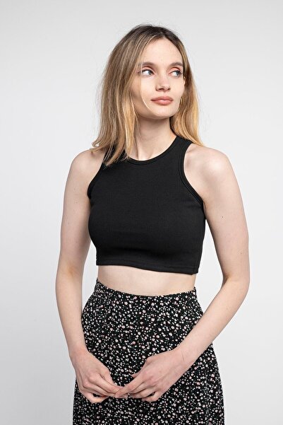 TİLLE 1623 موديل قميص داخلي نسائي أسود مضلع بياقة رسن - محبوك سوبر قصير