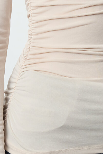 Trendyol Collection Stretch testhez simuló kötött blúz állógallérral és ékköves húzózsinórral - hosszú ujjú, hosszú test TWOAW24BZ00018