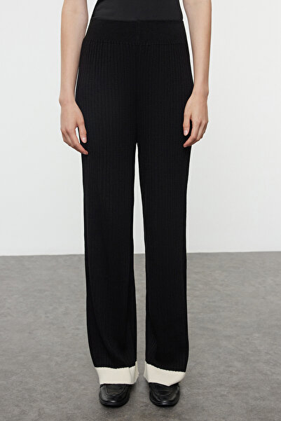 Trendyol Modest Black Knitwear Cardigan and Trousers Set - TCTAW25US00003