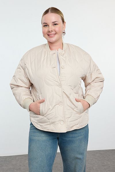Trendyol Curve Gemusterte beige gesteppte Bomberjacke - Loose Fit TBBAW25AW00003