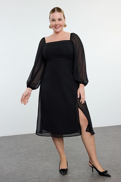 Trendyol Curve Szögletes nyakú fekete sifon Midi ruha - hasított, nagy méretű TBBAW23AH00107