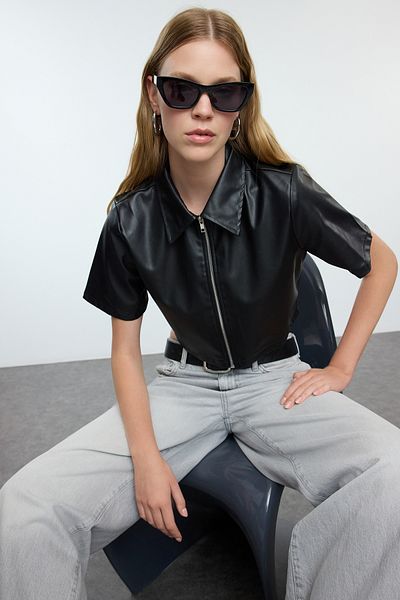 Trendyol Collection Черно изтъкано яке от изкуствена кожа - стандартно кроене TWOAW25CE00060