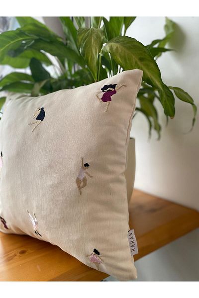 RahanDesign Cotton Throw Pillow Cover - Dance Pattern Embroidery Embroidered - 43*43cm
