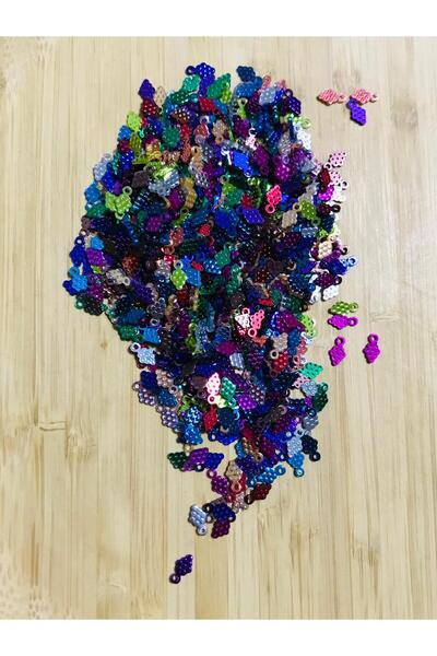 Öztürk Plicuri groase din plexiglas colorat în formă de grămadă de struguri. ...