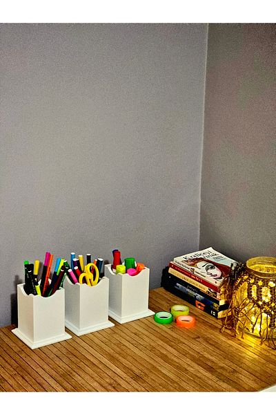 Tekir 3-Piece White Lacquer Square Type Pen and Makeup Organizer