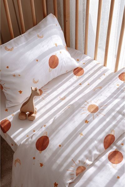 Lollie Baby&Kids Baby Crib, Park Bed, Mother's Side (60X120 CM) Duvet Cover & Sheet Set, Cotton Satin - Space