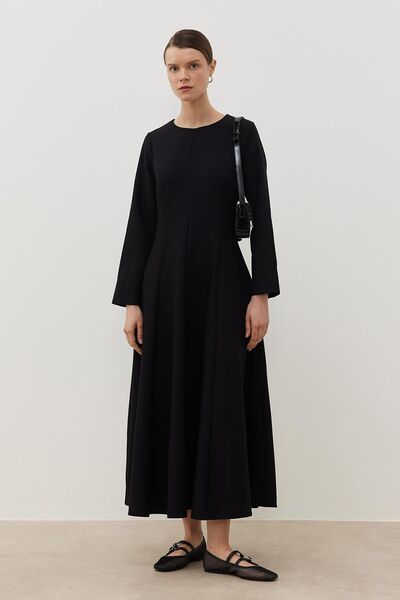 tailor's room فستان أسود واسع