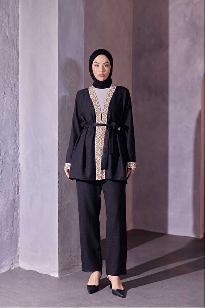 nessiatesettür Γυναικείο κοστούμι κάτω από το κορυφαίο