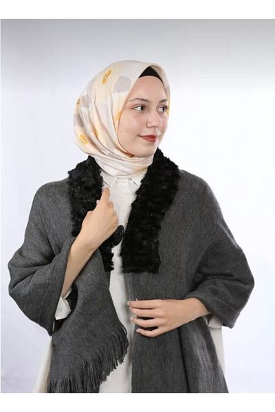 eslem butik Winter and Seasonal Furry Shoulder Shawl