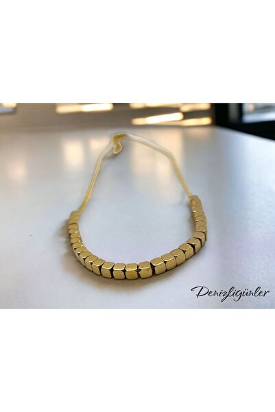 DENİZ KÜP DETAYLI GOLD ÇELİK KOLYE