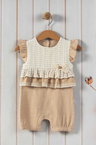 dinamik çocuk Stylish Baby Girl Jumpsuit with Scalloped Sleeve Detail 0-3/3-6/6-9/9-12 months Special Day Holiday