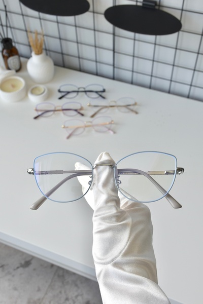 LOOKUP NEW Unisex Blue Cat Eye Glasses - Silver Metal, Transparent Blue, Ligh...
