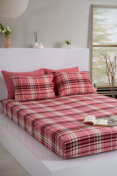 KetraHome Maljuna Bohemo - Red Plaid Elastic Sheet Set