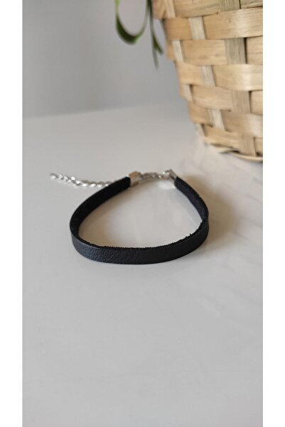Esey Dizayn Siyah Deri Bileklik Ayarlanabilir Model