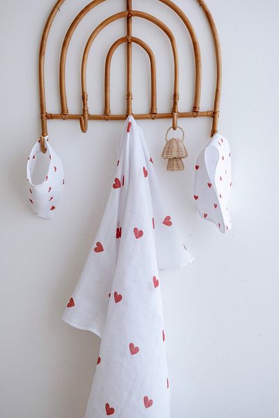 Lilabio 100% Organic Cotton Double Layer Heart Patterned Muslin Cover Set (100X100 Muslin-Triangle Bib-Shoulder Cloth)