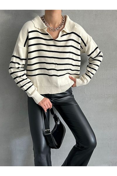 BEJNA Ecrufarbener gestreifter Strickpullover mit Polokragen für Damen