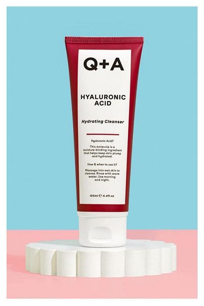 Q+A Q+A Hyaluronic Acid Hydrating Cleanser, 125 ml - gel de spălat facial hidratant cu acid hialuronic