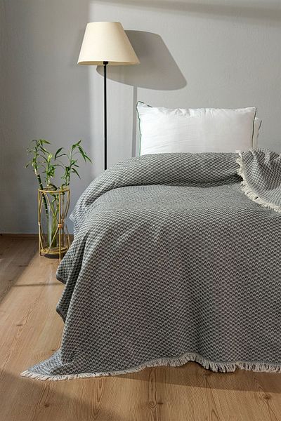 HOME MOD STORE Tripolis Single Fringed Pike and Bedspread 170x210cm